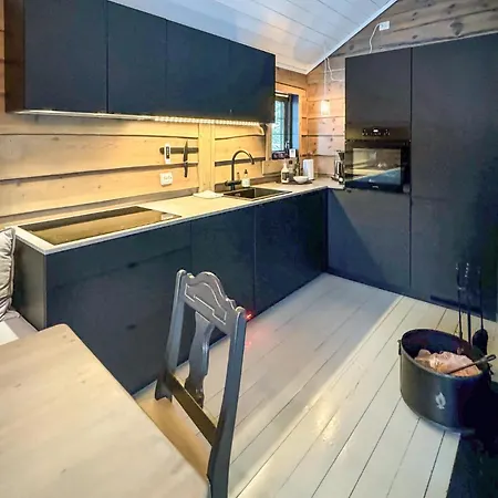 Holiday home Awesome In With Wifi Aseral